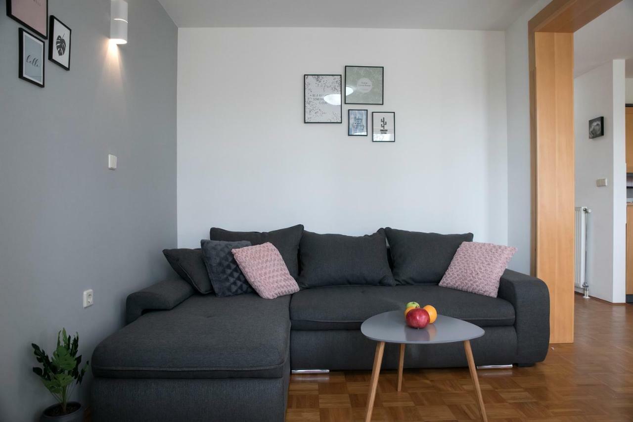 Apartma Spelca Banovci Exterior photo
